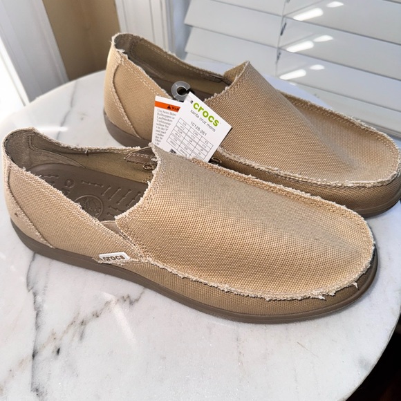 CROCS Men's Beige Tan Slip-On Santa Cruz Loafers Size 12 NWT - Picture 1 of 6